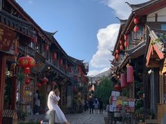 -猫的天空之城概念书店(丽江古城饮玉巷店)