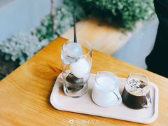 -转山咖啡(松柏社区店)