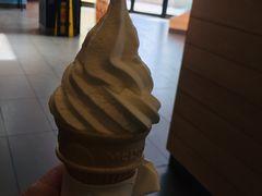 -麦当劳(乳山路店)