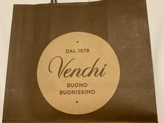 -VENCHI 闻绮(北京国贸商城店)