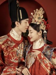 -挪娅婚纱摄影皇家会所