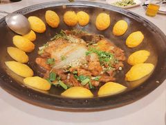 -小火炕铁锅炖鱼