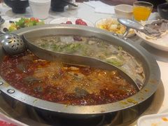 -沸炉重庆老火锅(军事博物馆店)