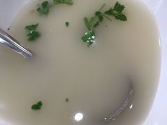-六和聚传统烤鸭.天津菜(和平店)