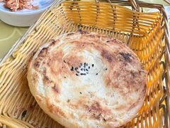 -雪湖煜辰鱼头老店(雪野湖店)