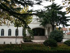 -爱舍海岸酒店(香港中路五四广场店)