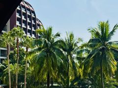 -三亚湾海居雅高铂尔曼度假酒店