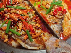 -鸣记脆皮烤鱼·海鲜烤鱼(三八广场店)