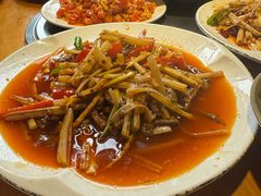 -大众跷脚牛肉馆·非遗传承单位(峨眉山店)