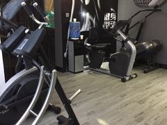 -简·无界健身工作室·运动康复·体态(石厦店)