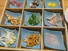 -勺子米线·云南传统小吃市集(四方街店)