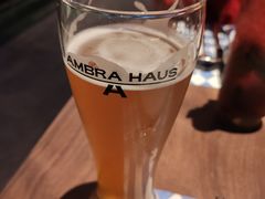 白啤-Ambra Haus琥珀屋精酿餐厅(宝山店)
