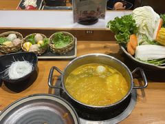 -呷哺呷哺 黄金牧场 (新中关购物中心店)