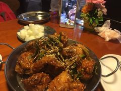 -BHC炸鸡(明洞总店)