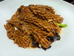 -闫府私房菜(恒隆店)