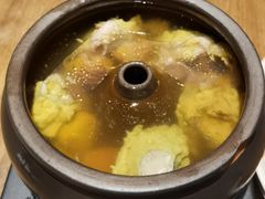 云海肴汽锅鸡-云海肴云南菜(浦江欢乐颂店)