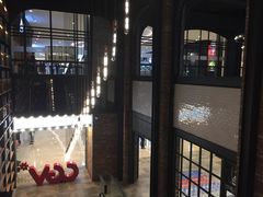 -CGV影城(滨江天街IMAX店)
