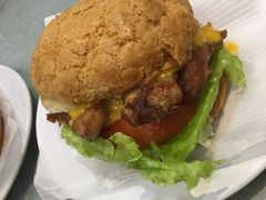 豬扒菠蘿油-华嫂冰室(尖沙咀店)