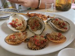 -覃记海鲜美食餐厅