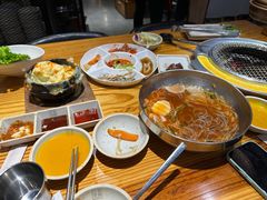 -喜来稀肉(北外滩白玉兰广场店)
