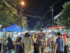 -周日夜市