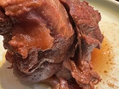 酱骨棒-东北哈尔滨酱骨头馆房掌柜铁锅炖