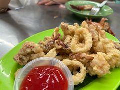 咸蛋黄鱿鱼-明记烧鱼美味店