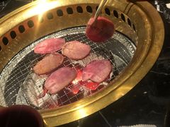 -山川小町·极番烧肉(新地假日广场店)