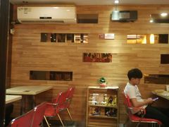 -尊宝比萨(较场口店)