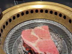 -山川小町·极番烧肉(新地假日广场店)
