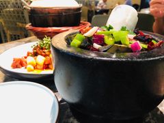 -稻鲜记潮汕砂锅粥