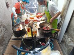 -老婆婆炒饭(小白楼1902欧式风情街店)