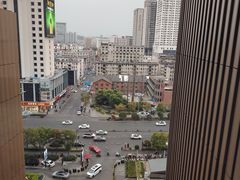 -银泰中心