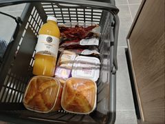 -胖东来生活广场(健康路店)