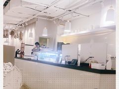 -娜娜家•Nana’s restaurant (爱琴海店)