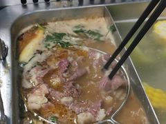 吊龙伴-鑫宝沙茶牛肉火锅(永泰店)