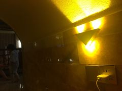 -万源汤泉韩式汗蒸