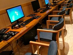 -菲拉拉漫温泉(东环路店)