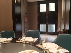 -忆江南·临江鱼馆