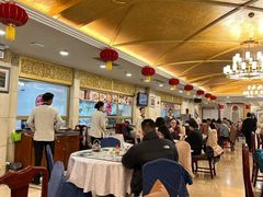 -汗腾格里·风味餐厅(新疆驻京办店)