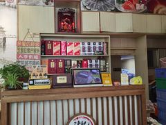 -官塘陈记鱼生·潮汕砂锅粥·牛肉火锅(潮枫路总店)