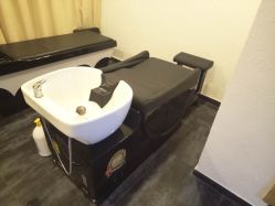 -明洞造型精品烫染
