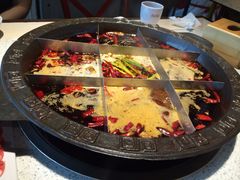 -九宫格重庆火锅(北国商城店)