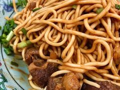 -牛师傅牛肉面(尚隆路店)