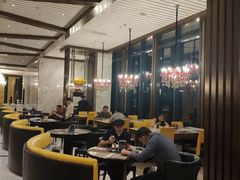 -上海虹桥西郊假日酒店