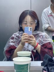 -米可造型烫发染发