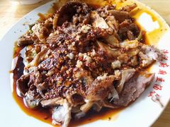 拌剔骨肉-温记府廟豆汤饭·始于1955年(海椒店)