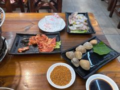 -韩风烤牛肉冷面店