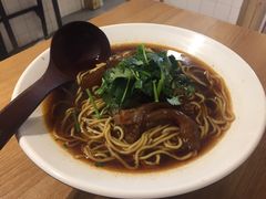 招牌红烧半筋半肉面-厝内小眷村(天河南一路店)