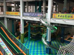 -蒙特利亲子乐园